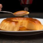 La crème caramel de ma grand-mère : un doux voyage dans le temps crème caramel